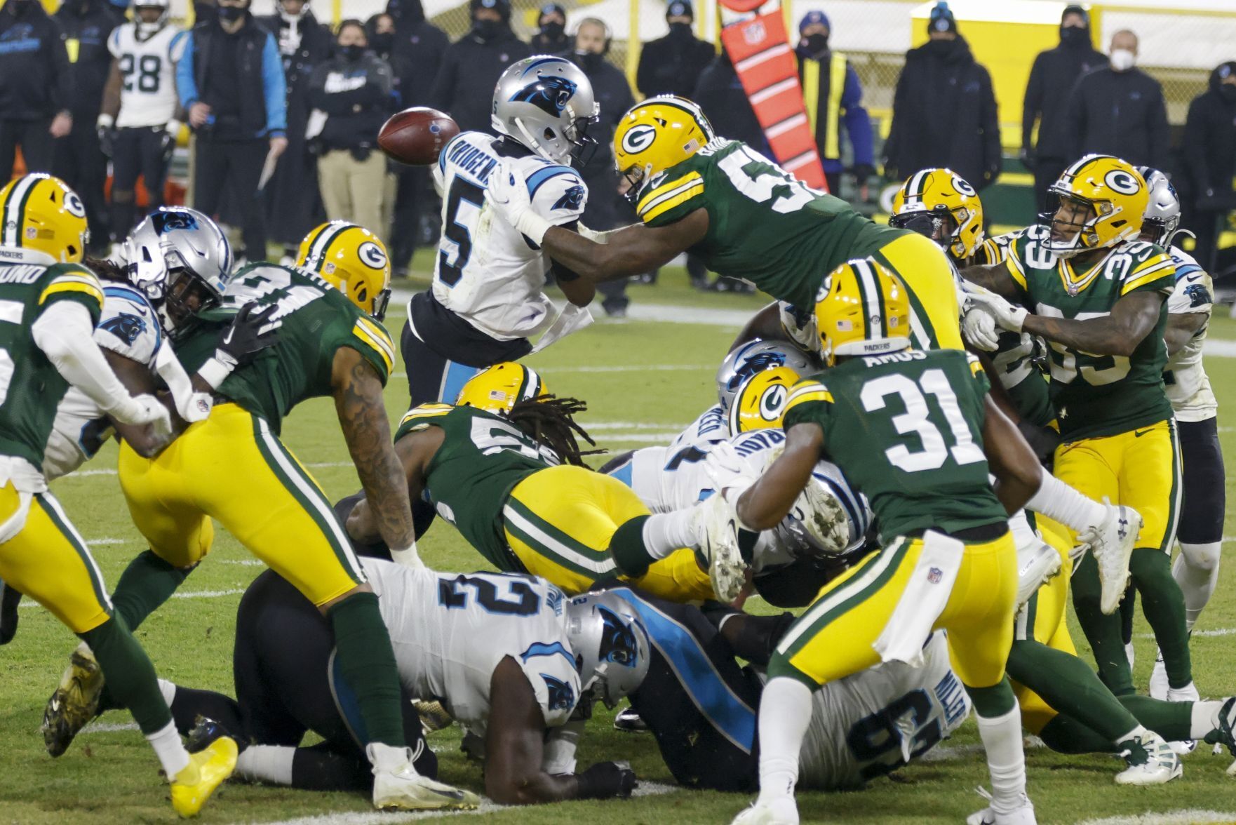 Packers 24, Panthers 16